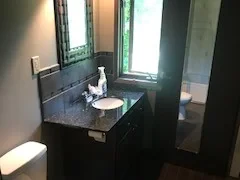 bathroom-v1