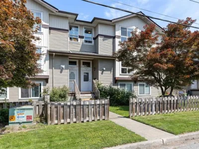 Exterior of 46345 Princess Avenue