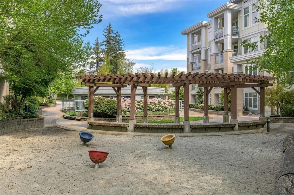 Courtyard 3