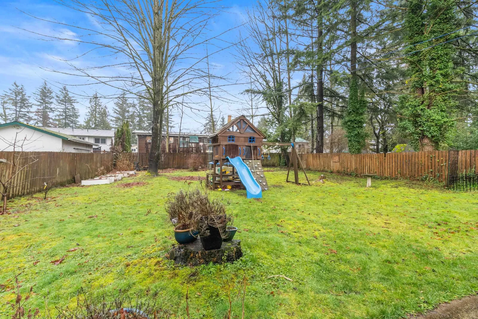 34488 Kent Backyard